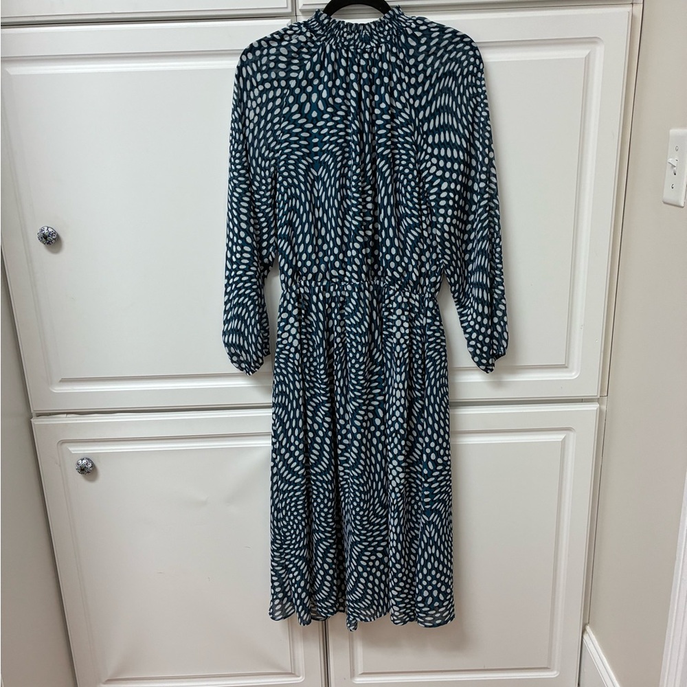 😁Chic Navy and White Long Sleeve Dress